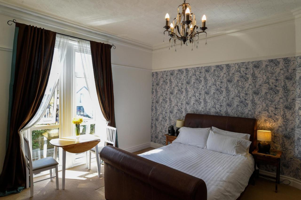 Bed and Breakfast Hillcrest Whitby Exteriér fotografie