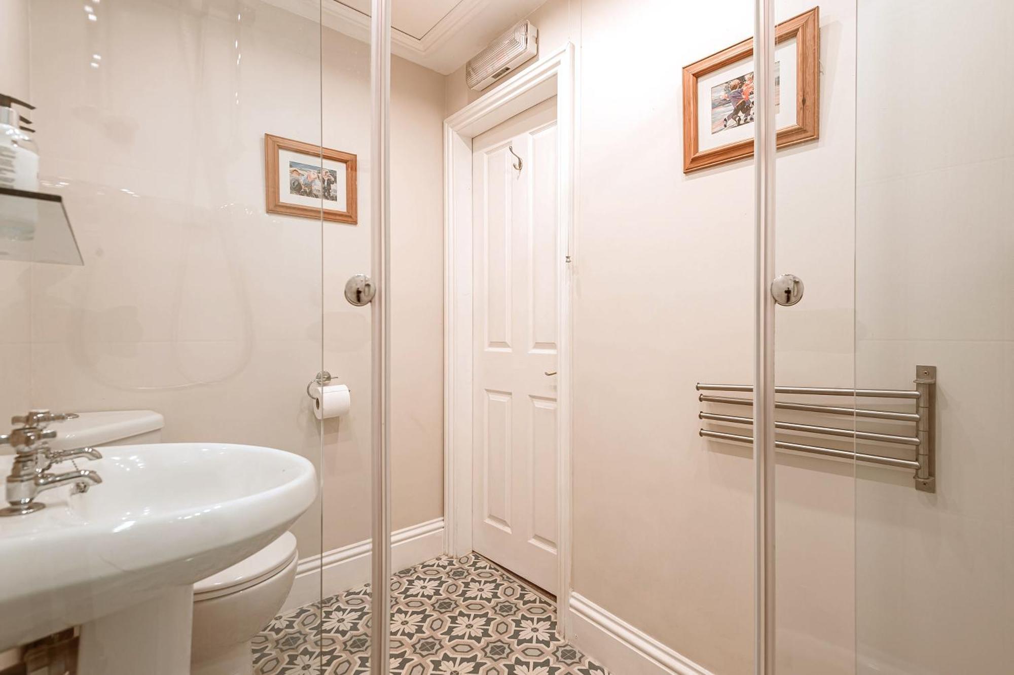 Bed and Breakfast Hillcrest Whitby Exteriér fotografie