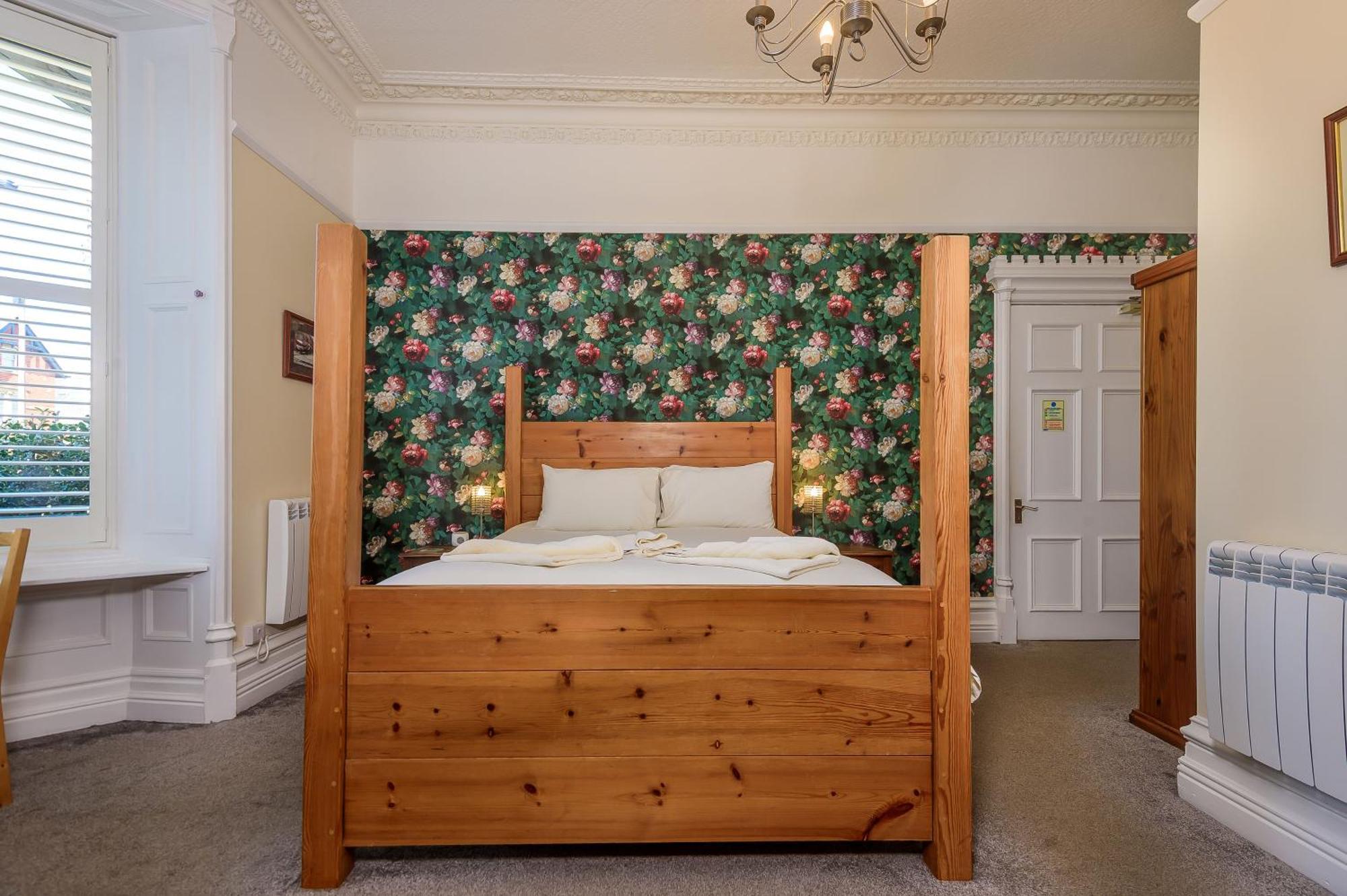 Bed and Breakfast Hillcrest Whitby Exteriér fotografie