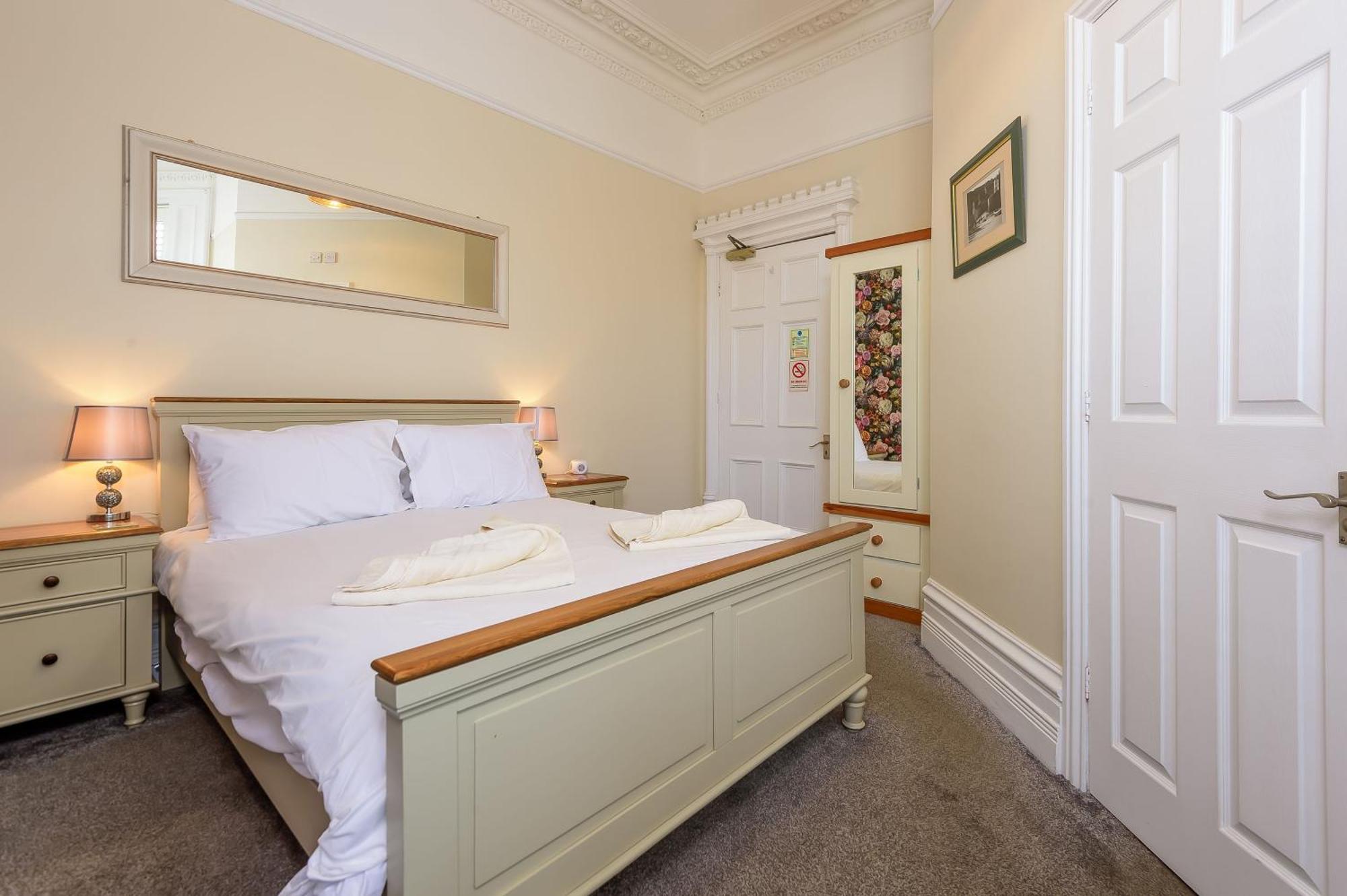 Bed and Breakfast Hillcrest Whitby Exteriér fotografie